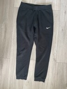 Czarne spodnie dresowe Nike M 