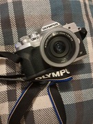 Aparat fotograficzny Olympus OM-D E-M10 Mark IV + obiektyw 14-42mm EZ