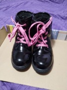 Buty lakierki Sinsay r29. 