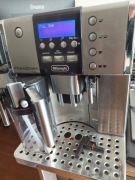 Ekspres DeLonghi ESAM 6600 PrimaDonna Uszkodzony