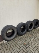 Sprzedam opony całoroczne do samochodu terenowego