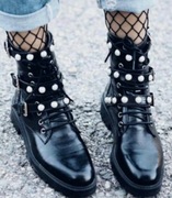 Skórzane trapery botki z perłami Zara 38