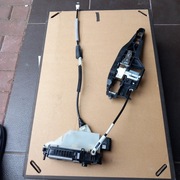Zamek drzwi prawych tył 5 PIN Peugeot 2008 9812501180