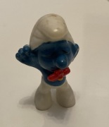 Stare figurki w dobrym stanie nr5.Likwidacja kolekcji.Smerf z kwiatkiem1983