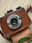 Ikona PRL: Aparat Bakelitowy DRUH Synchro – Polski Klasyk + Etui | Stan BDB