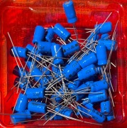 2,2uF 63V Kondensator elektrolityczny  ELWA