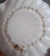 Naszyjnik choker handmade perłowe koraliki delikatny na co dzień