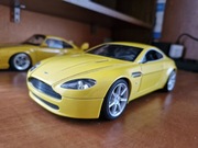 Model Aston Martin Vantage, 1/18, Hot Wheels