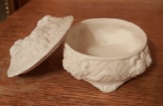Szkatułka cukiernica pudełka ceramiczne XXw.