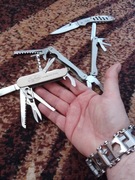 Multitool jak Leatherman surge zestaw