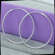 Nowe kolczyki koła 5 cm srebrne