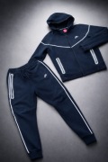 Stylowy dres Nike techflecce spodnie + bluza rozmiar L