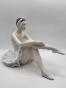 Porcelanowa figurka Baletnicy Royal Dux