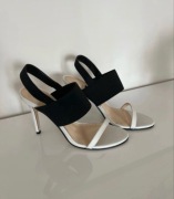 Sandałki na obcasie NINE West