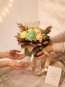 Flower box świece sojowe Dzień Matki prezent upominek bukiet elegancki