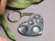 Brelok breloczek Serce szare powierzchnia Księżyca do kluczy HANDMADE