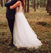VIOLA PIEKUT Suknia ślubna lekka, zwiewna, romantyczna