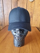 czarna czapka z daszkiem z otworem na kucyk / kok * NOWA