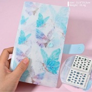 ORGANIZER ALBUM Z ZAPIĘCIEM 20 STRON 120 MIEJSC NIEBIESKIE MOTYLE