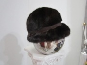 kapelusz futro naturalne norka ciemna czekolada