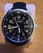 Citizen Eco-Drive AW5000-24E Zegarek Military  + gratis