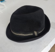 PRL-STARY FILCOWY KAPELUSZ