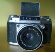Aparat fotograficzny Exakta EXA 1a obiektyw Tessar Jena z futerałem