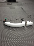 Klamka drzwi prawy przód Ford Kuga 