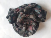 C&A ciepły komin w kwiaty