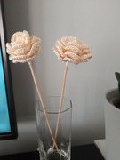 Róża z kordonka na patyku 2 sztuki 