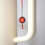 Zawieszka z drewna do kubka Stanley, do telefonu, kluczy Kwiat, Stokrotka