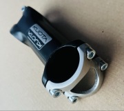 Mostek Wspornik Kierownicy KUOTA 100mm 31.8mm Ahead Szosa BIANCHI ITALY