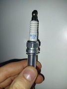 NGK LZKR6B-10E – NOWE świece zapłonowe – komplet 4 szt. Hyundai Kia