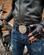 Czarny męski skórzany pasek Harley Davidson V-Twin American Eagle U.S.A 