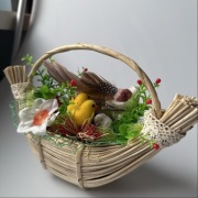 Stroik wielkanocny drzewko ptaszki koszyk wiklina handmade na stół