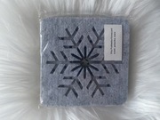 Szara filcowa podkładka pod kubek na stół ozdoba