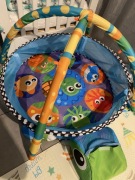 DUŻA MATA EDUKACYJNA KOJEC Z PIŁKAMI ŻÓŁW 3w1 0+