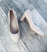 Cieliste nude buty na lato brasie Veide r 41