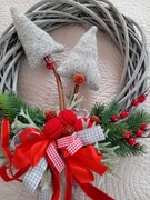 Wianek swiąteczny na drzwi.Rękodzielo