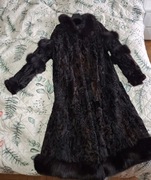 Futro damskie z karakułów