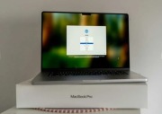 Apple MacBook Pro 16” M1 Max 32GB / 1TB / 10C CPU / 32C GPU