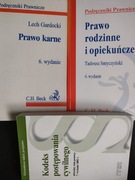 OKAZJA ZESTAW 3 sztuk Prawo Karne Gardocki Prawo rodzinne Smyczyński  i KPC