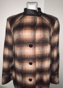 Piękny wełniany płaszcz vintage Telimena 38/40