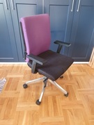 Ergonomiczne krzeslo obrotowe Belite(świetny stan)