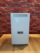 Zasilacz awaryjny UPS Tripp Lite SMX1200XLHG medyczny.