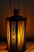 Stylowa latarnia dekoracyjna retro 66 cm  - metalowa z uchwytem 37770
