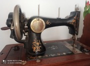 Flora walizkowa maszyna do szycia 