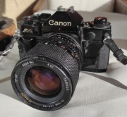 Canon A1 lustrzanka