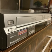 Panasonic DMR-ES30V Hi-Fi DVD Nagrywarka VHS Magnetowid Diga