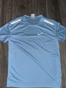 Koszulka sportowa na siłownię Nike (nowa)